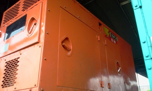 เครื่องปั่นไฟ 35-40KVA