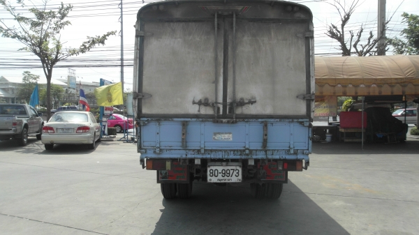 ขาย 6 ล้อ อีซูซุ NPR ฝาขาว เครื่อง 120 แรง กระบะคาร์โก้มีหลังคา ยาว 4.30 เมตร ขาย 6 ล้อ อีซูซุ NPR ฝาขาว เครื่อง 120 แรง กระบะคาร์โก้มีหลังคา ยาว 4.30 เมตร