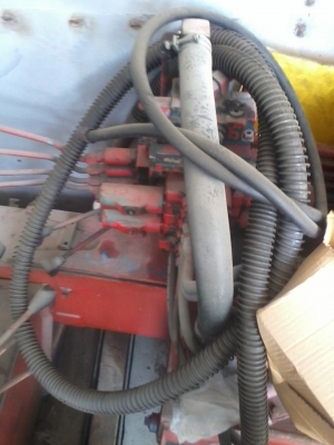 ขายเครน5ตัน5ปอก UNIC บูมเสริมข้างมาแล้ว แข็งแรงดีมากครับ พร้อมติดตั้งครับ