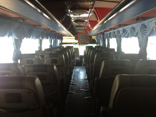 ขายรถเครื่อง HinoH06C 240 แรงม้า 40ที่นั่ง KLยาว10ม.ครึ่ง ขายรถเครื่อง HinoH06C 240 แรงม้า 40ที่นั่ง KLยาว10ม.ครึ่ง