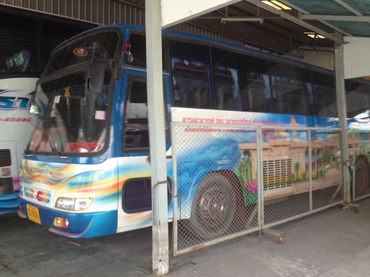 ขายรถเครื่อง HinoH06C 240 แรงม้า 40ที่นั่ง KLยาว10ม.ครึ่ง ขายรถเครื่อง HinoH06C 240 แรงม้า 40ที่นั่ง KLยาว10ม.ครึ่ง