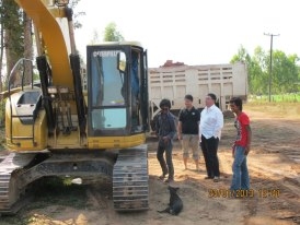 รับเหมา ให้เช่า แบคโฮ รถบรรทุกดิน หิน ทราย ราคาถูก