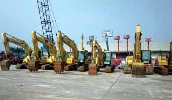 รับเหมา ให้เช่า แบคโฮ รถบรรทุกดิน หิน ทราย ราคาถูก