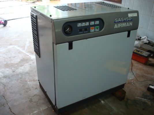 AIRMAN SAS4SD ปั๊มลมสกรู 5แรงมี AIR DRYER ในตัว