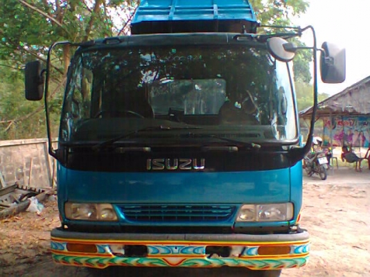 ขาย ISUZU Deca 195 เครื่องดีมาก ไม่มีเยิ้ม เพิ่งต่อไหม่ สภาพสวย   แคสซีสวย  รถประกอบนอก