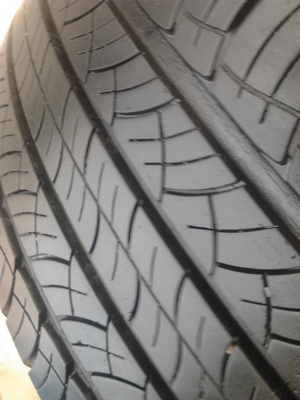 ขายยาง235/55/18 ปี10 MICHERLIN LATITUDE Tour HP   1  คู่