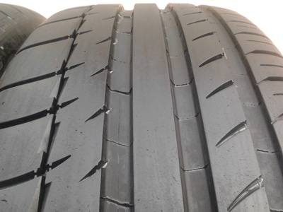 ขายยาง225/45/18 ปี 09 MICHERLIN Sport  1 คู่