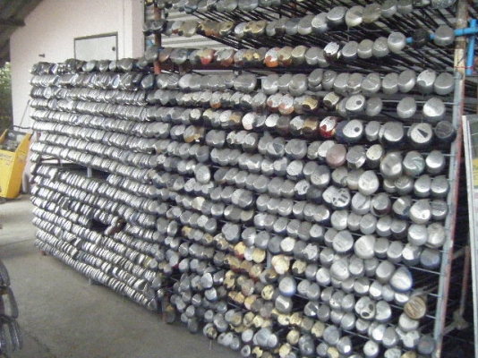 ไม้กลอฟ์