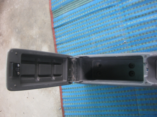 ขาย คอนโซนกลาง TOYOTA MIGHTY-X