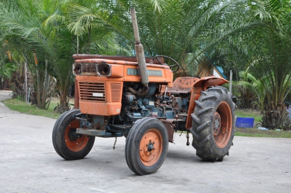 ขายรถไถ KUBOTA L24 แรง สภาพเดิมจากญี่ปุ่นยังไม่เคยใช้งานในไทย 68,000บาท เท่านั้น