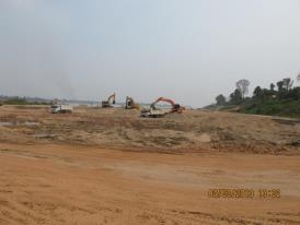 รับเหมาถมดิน ขุดสระ ให้เช่ารถแมคโฮ รถบรรทุก หัวกระแทกคอนกรีต