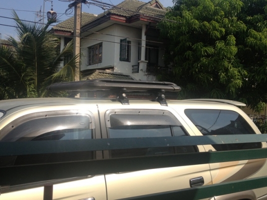 แรคหลังคา 100 cm.X100 cm.สภาพสวยอุปกรณ์ครบ ไม่แพง