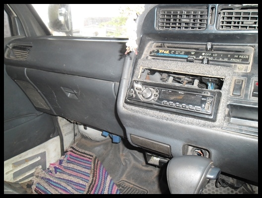 รถตู้หัวจรวด ปี96 สภาพดี ราคาถูกมาก รถตู้หัวจรวด ปี96 สภาพดี ราคาถูกมาก