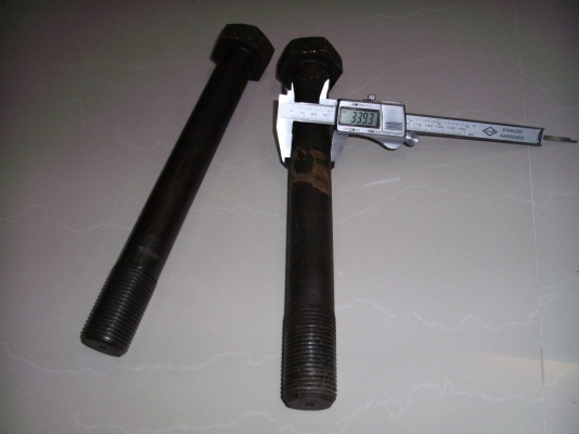 Spare part 426-46-11131 Bolt (Komatsu)