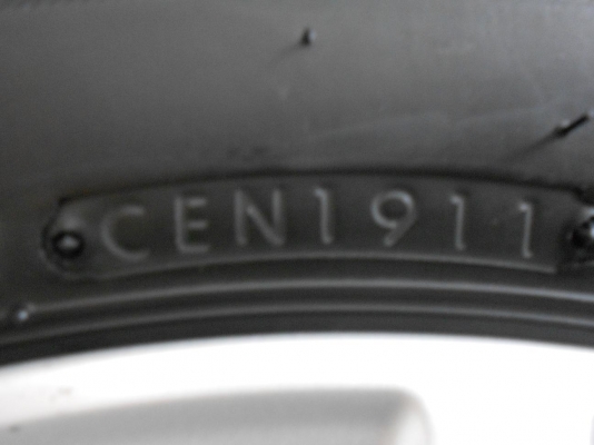 ขายล้อแม็ก ปาเจโร่สปอร์ต ขอบ 17 พร้อมยางปี 11