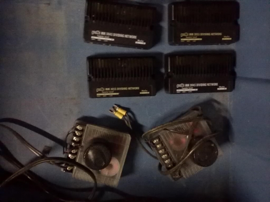 เครื่องเสียง  อไหล่รถ ถูกๆ หรือชอบอันไหนโทรมาครับ