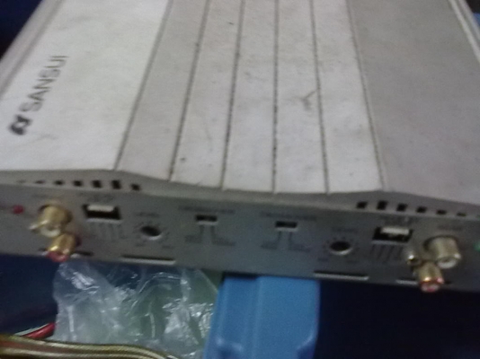 เครื่องเสียง  อไหล่รถ ถูกๆ หรือชอบอันไหนโทรมาครับ