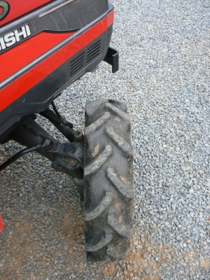 ขายรถไถรุ่นใหม่ มิตซูบิชิ 20 แรงม้า 4WD พวงมาลัยเพาเวอร์ ขายรถไถรุ่นใหม่ มิตซูบิชิ 20 แรงม้า 4WD พวงมาลัยเพาเวอร์