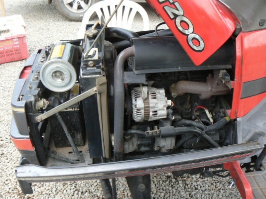 ขายรถไถรุ่นใหม่ มิตซูบิชิ 20 แรงม้า 4WD พวงมาลัยเพาเวอร์ ขายรถไถรุ่นใหม่ มิตซูบิชิ 20 แรงม้า 4WD พวงมาลัยเพาเวอร์