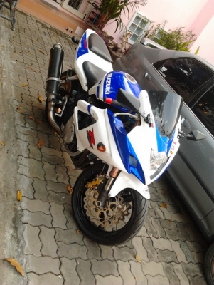 ขาย gsxr 1100