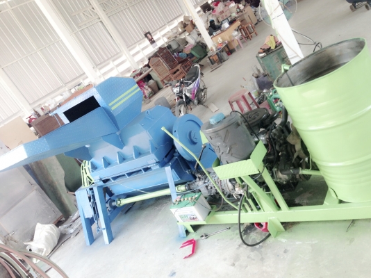 ขายเครื่องบดพลาสติกขนาดใหญ่บดได้ทั้งกรอบและpp