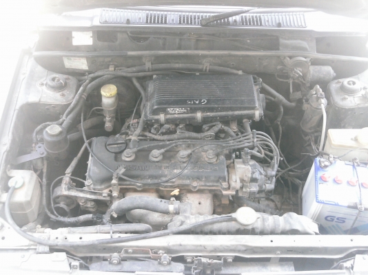 นิสสัน ff เกียร์ออโต้ เครื่อง1500 แอร์หนาว ทะเบียน กทม50000 ฿ โทร0861721580ดูรถพระราม2 แม่กลอง  อัมพวา