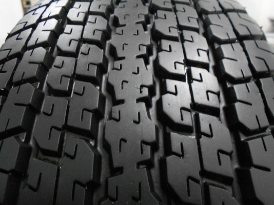 ขายล้อแม็ก Vigo champ Prerunner ขอบ 16 พร้อมยาง ขายล้อแม็ก Vigo champ Prerunner ขอบ 16 พร้อมยาง