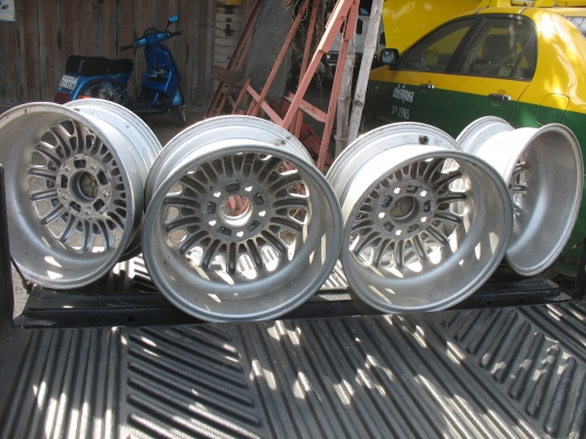 *** ขาย ล้อแม็ก BMW 5 รู ขอบ 15 นิ้ว ***