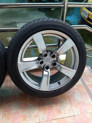 ขายล้อเดิม 370Z พร้อมยางติดรถขอบ 18