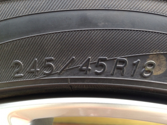 ขายล้อเดิม 370Z พร้อมยางติดรถขอบ 18