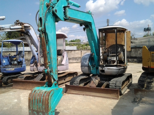 ขายด่วน..รถขุด KOBELCO SK75 UU-2 รถสวย ทรงดี เก่าญี่ปุ่น มีใบอิมวอยล์ จัดไฟแน๊นซ์ ได้สบาย ๆ ราคาต่อรองกันได้ครับ.