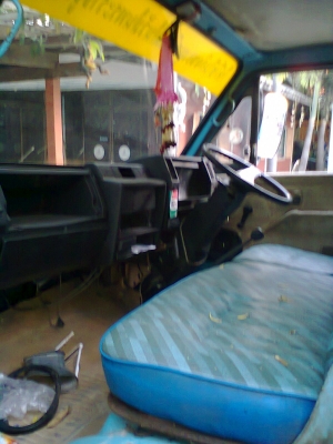 ขายรถบรรทุก 6 ล้อ ISUZU NKR ปี34 คันเกียรยาวหัวยกได้เครื่อง 4BE1 110 แรงม้าช่วงยาว 4เมตร 30 ยางใหม่6เส้นเครื่องดีคัซซีสวยทะเบียนแจ้งจอด