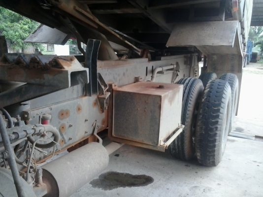 ขายรถสิบล้อ 210 เปลี่ยนเครื่อง 240 รถสวย  สภาพดี