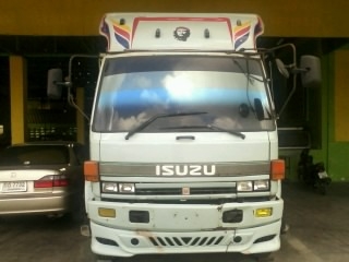 ขายรถสิบล้อ 210 เปลี่ยนเครื่อง 240 รถสวย  สภาพดี