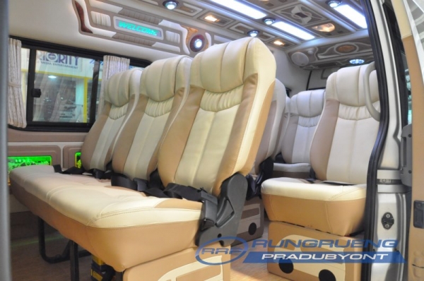 ขายด่วนรถตู้ TOYOTA/COMMUTER 2008พร้อมตกแต่งภายใน Style VIP