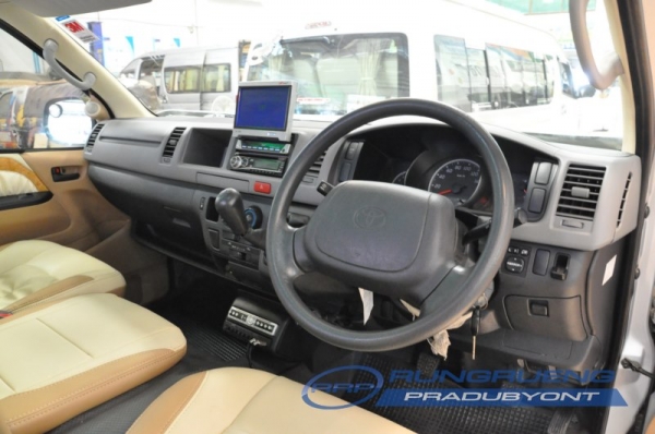 ขายด่วนรถตู้ TOYOTA/COMMUTER 2008พร้อมตกแต่งภายใน Style VIP