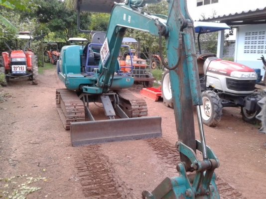 ขายรถขุดเก่านอกเดิมๆ KOMATSU PC20-7E รถสวยสภาพดี แทรกเหล็กใหม่