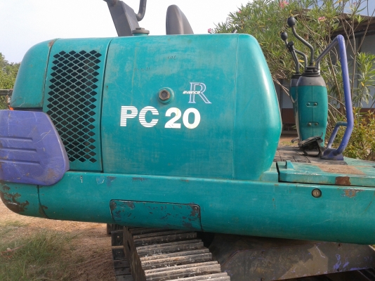 ขายรถขุดเก่านอกเดิมๆ KOMATSU PC20-7E รถสวยสภาพดี แทรกเหล็กใหม่