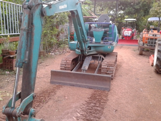 ขายรถขุดเก่านอกเดิมๆ KOMATSU PC20-7E รถสวยสภาพดี แทรกเหล็กใหม่
