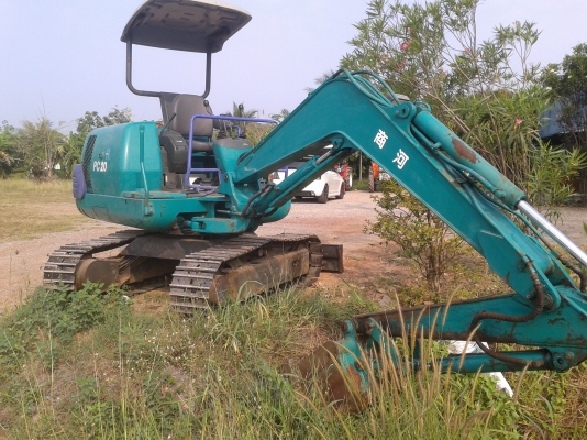 ขายรถขุดเก่านอกเดิมๆ KOMATSU PC20-7E รถสวยสภาพดี แทรกเหล็กใหม่