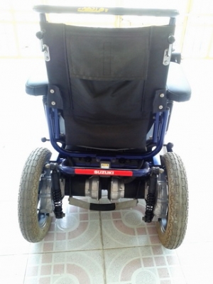 ขายด่วนๆขาดทุน wheel chair ไฟฟ้าเพิ่งมาจากญี่ปุ่น สำหรับคนแก่หรือคนพิการ