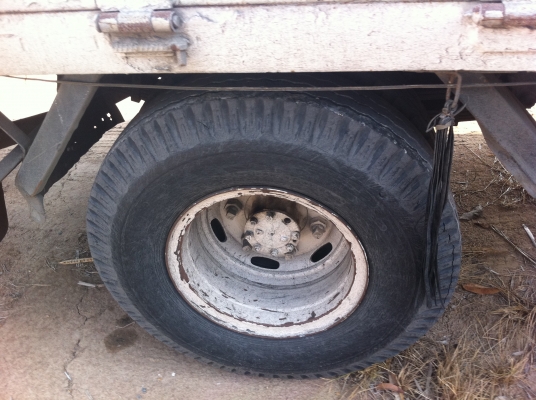 ขายรถบรรทุก 6 ล้อ กระบะคาร์โก้ ISUZU NPR เครื่อง 115 แรงม้า รถห้าง ราคาต่อรอง ขายรถบรรทุก 6 ล้อ กระบะคาร์โก้ ISUZU NPR เครื่อง 115 แรงม้า รถห้าง ราคาต่อรอง