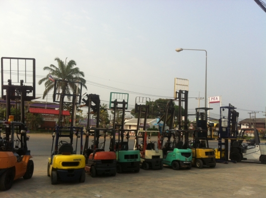 ขายฟอร์คลิฟต์     แท้จาญี่ปุ่น สีเดิมและตัวถังสภาพเดิมจากญี่ปุ่น     นำเข้าจากญี่ปุ่น  ไม่เคยใช้งานในเมืองไทย