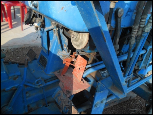 รถไถ E15 สภาพดี สวยๆ