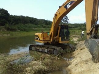 ขายด่วน!! CAT V1 สภาพสวยมากค่ะ ขายด่วน!! CAT V1 สภาพสวยมากค่ะ