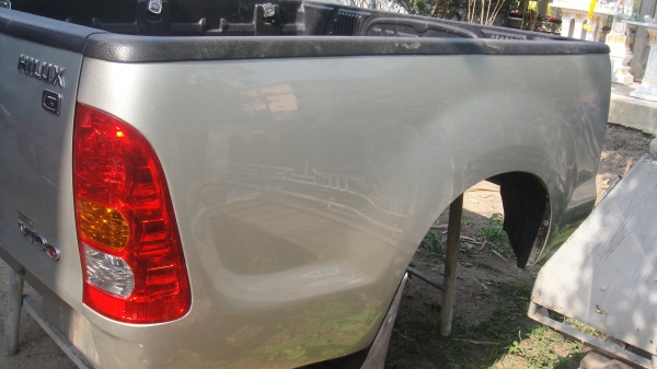 ฝากขาย กระบะวีโก้สวยๆพร้อมไฟท้าย แม๊กไลเนอร์ใหม่ กันชนท้ายวีโก้พร้อมขาจับ แม๊กวีโก้พร้อมยางสวยๆๆ