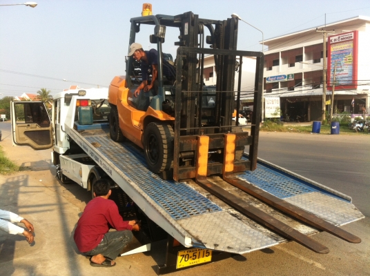 ขายฟอร์คลิฟต์ TOYOTA 7FG35 SIDE SHIP งายาว 2 M รถหนัก 6 ton !! ขอบคุณผู้ประสงค์ไม่ออกนาม กทม ขายฟอร์คลิฟต์ TOYOTA 7FG35 SIDE SHIP งายาว 2 M รถหนัก 6 ton !! ขอบคุณผู้ประสงค์ไม่ออกนาม กทม