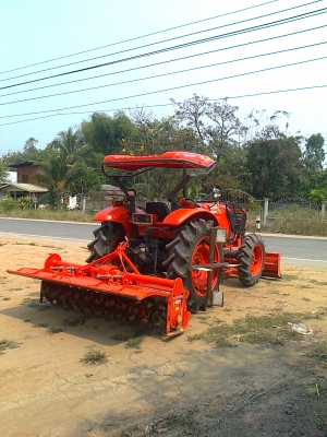คูโบต้าM-6040SU 4X4 180ชั่วโมง ใบดันดินหน้า โรตารี่ 2.20เมตร