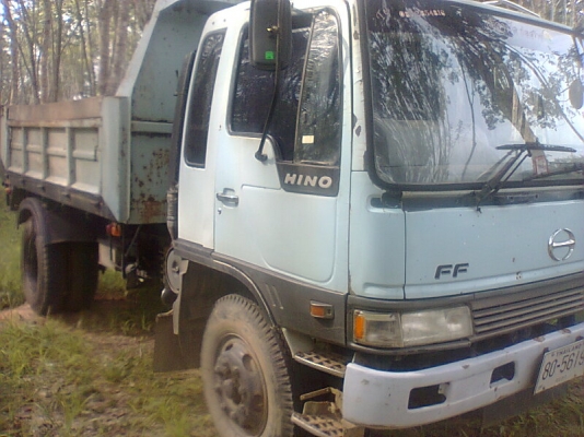 6ล้อดั้มFF3H 195แรง รถออกห้างแท้ ดั้ม3มิตร รถบ้าน