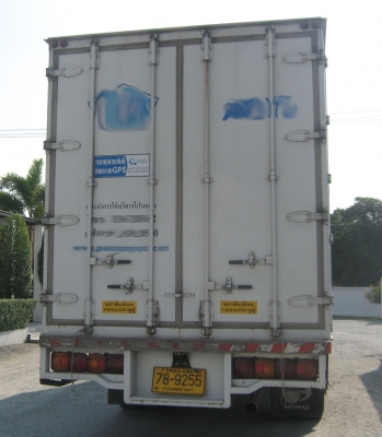 ขายด่วน!รถ 6ล้อ(ตู้)  สนใจติดต่อ 038-288581-2,084-0980880 หรือ 084-0709080